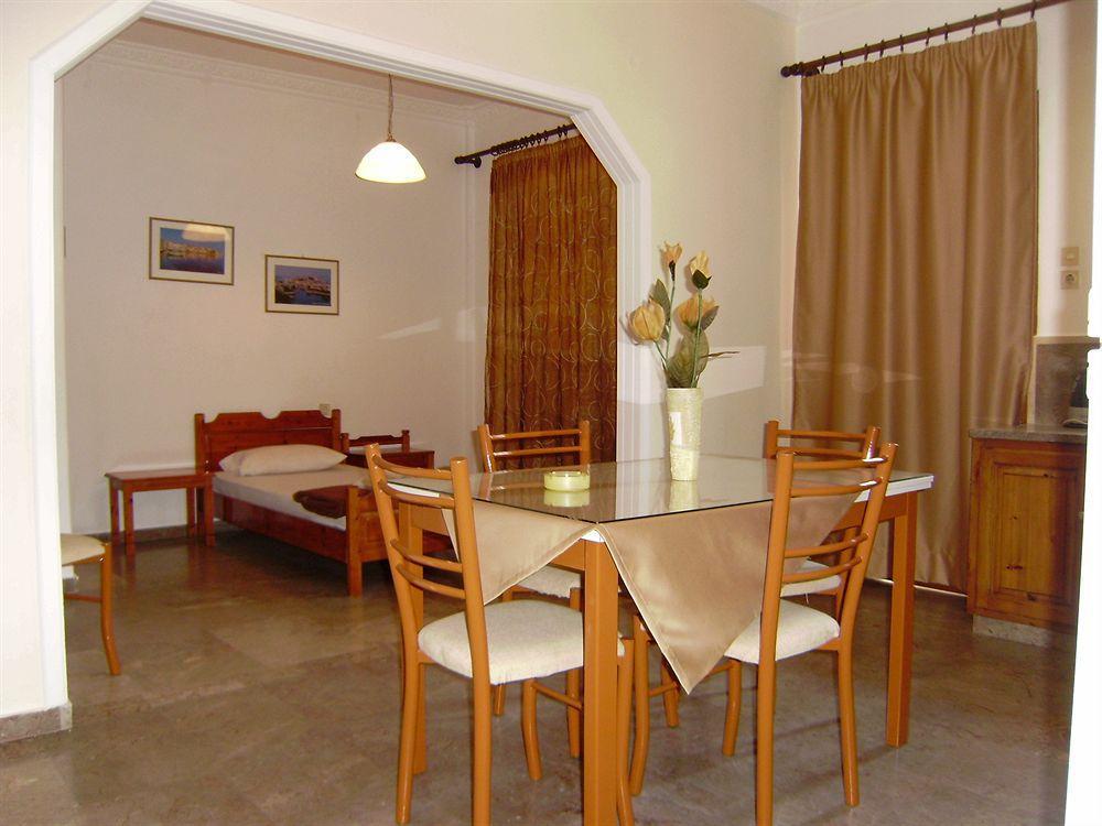Aparthotel Nicolas &