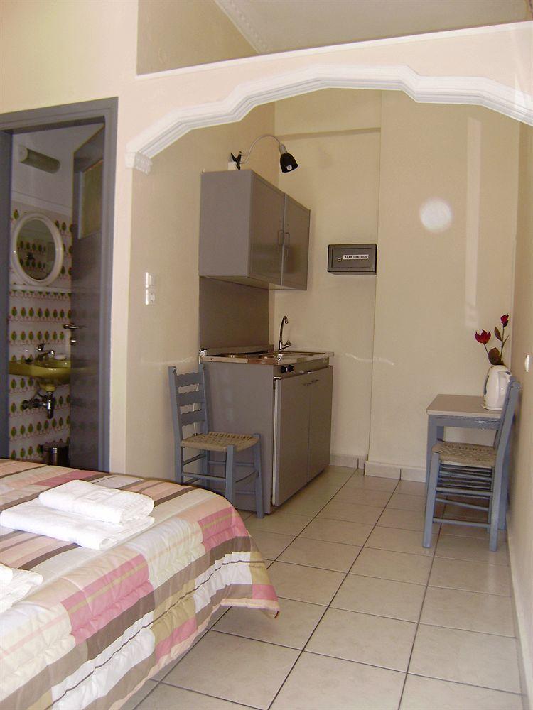 Nicolas & Aparthotel