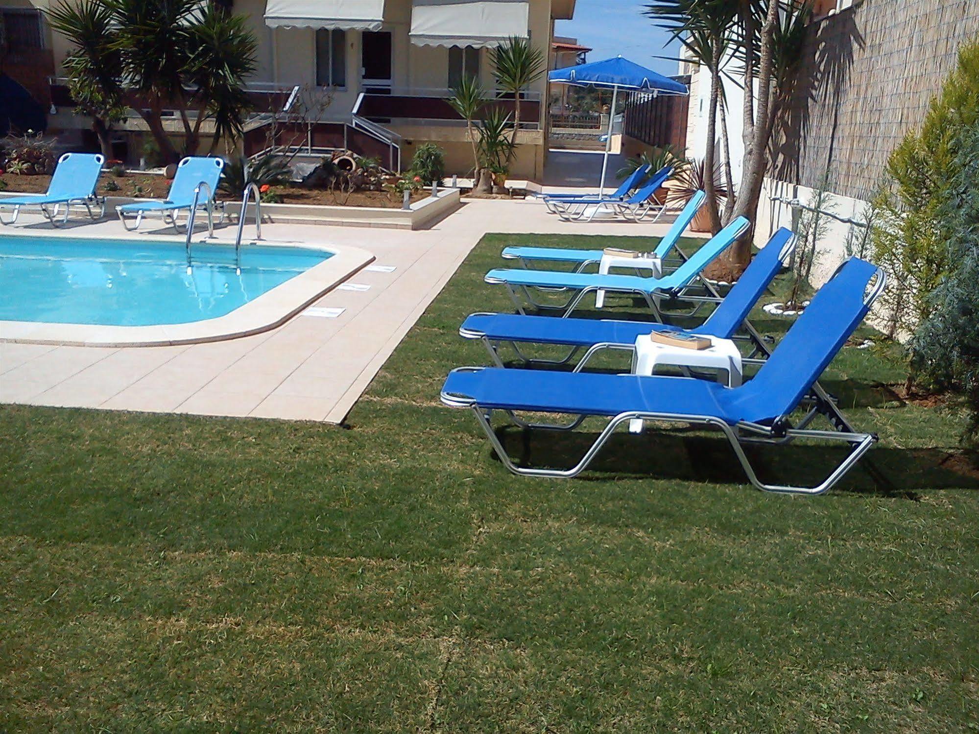 Nicolas & Aparthotel Agia Marina (Crete)