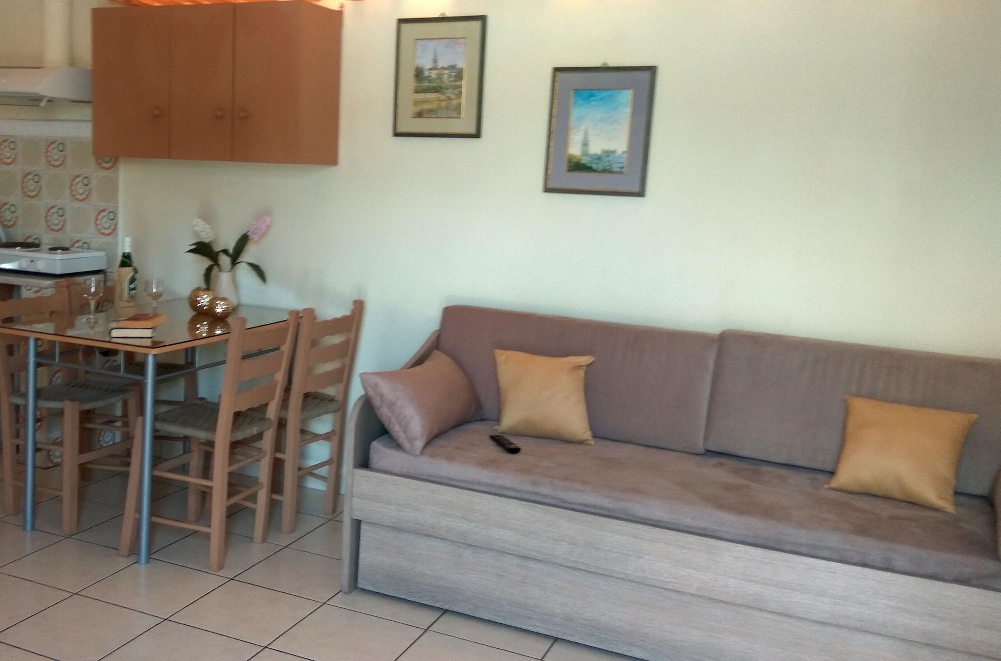 Apart Otel Nicolas & Agia Marina