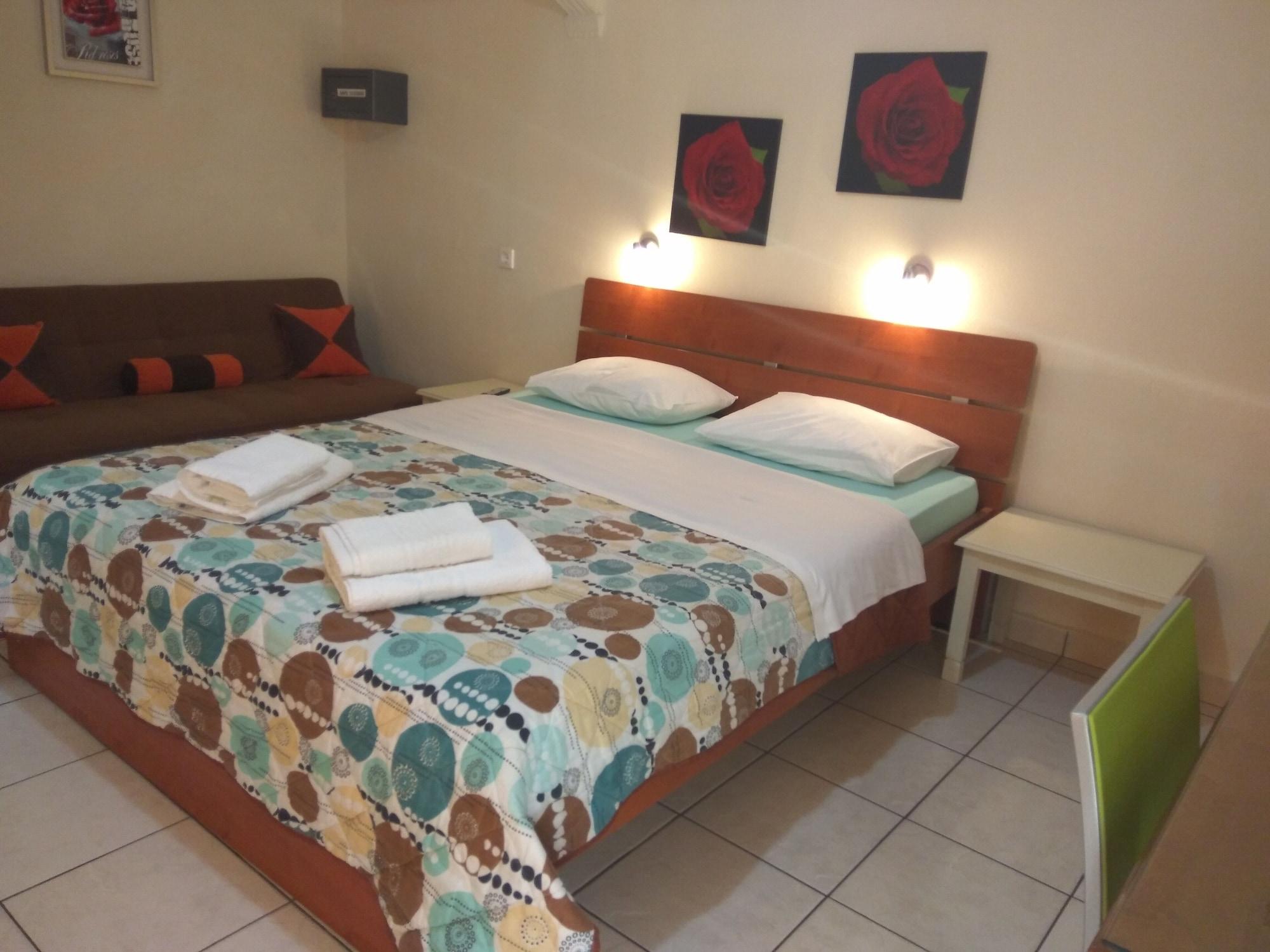 Nicolas Studios&apartments 3*