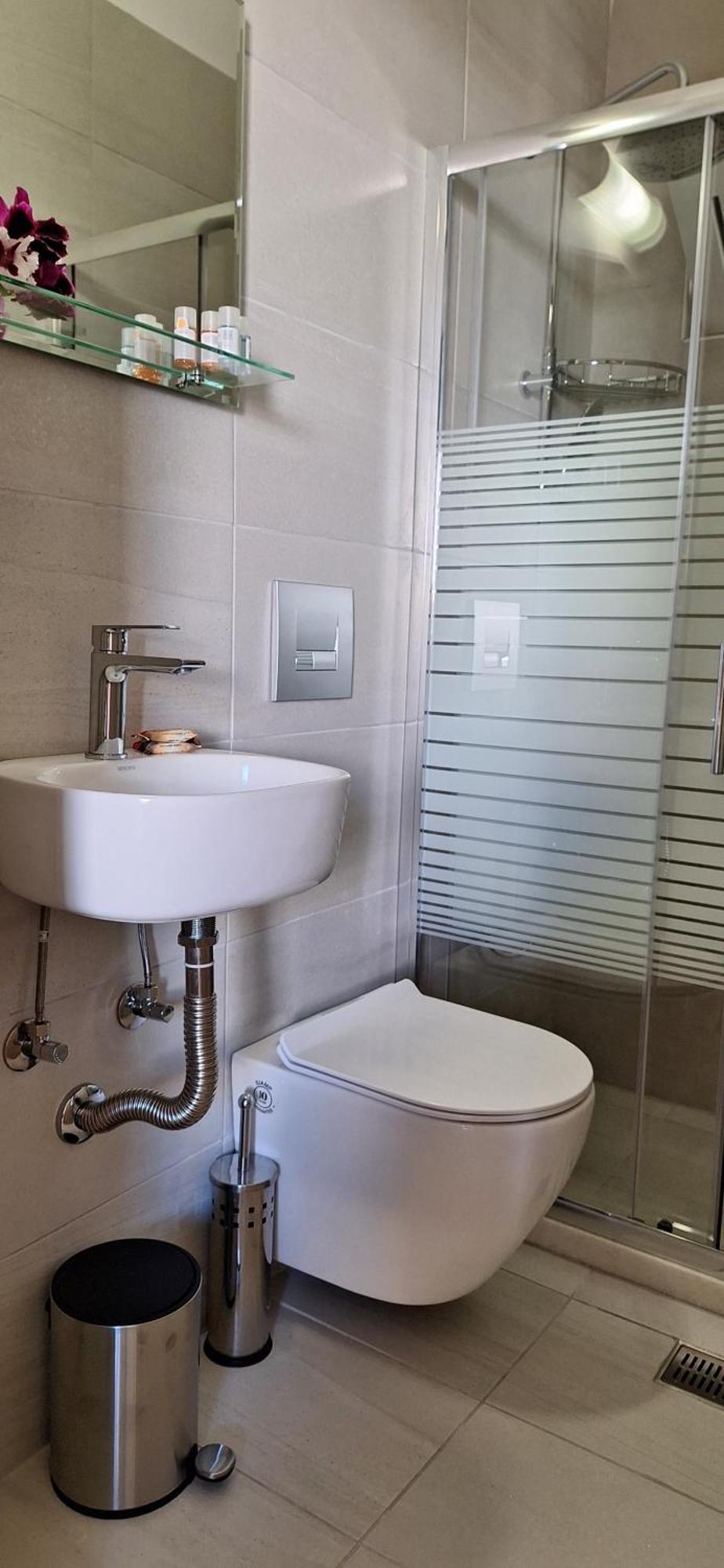 Nicolas & 3* Agia Marina