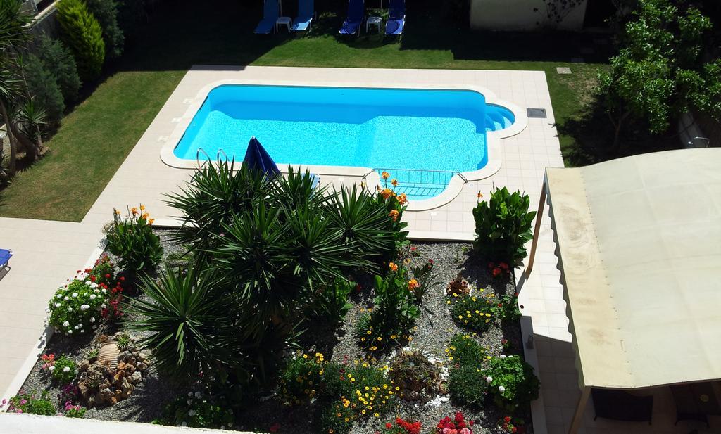 Nicolas & 3* Agia Marina