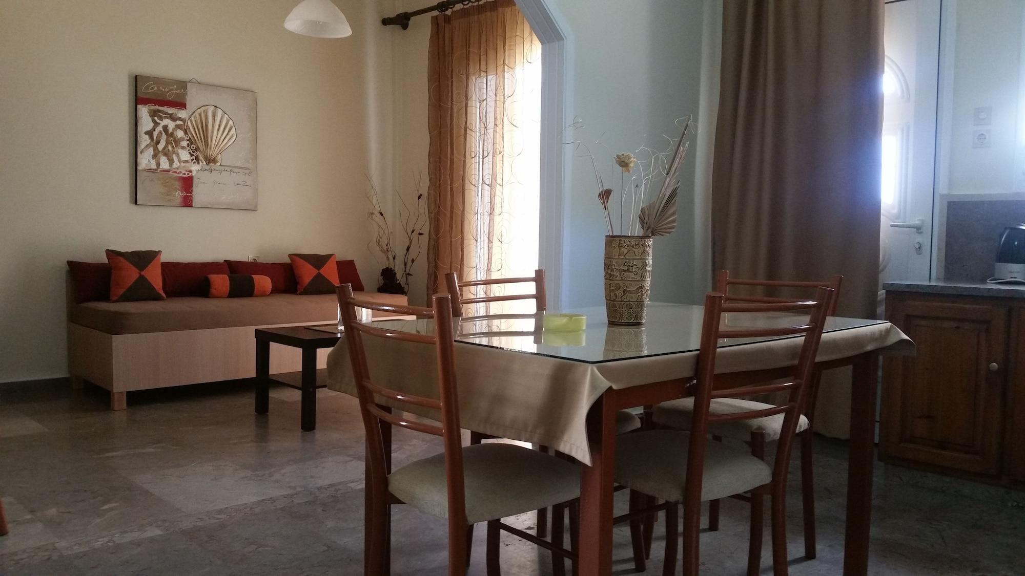 Nicolas & Aparthotel 3*