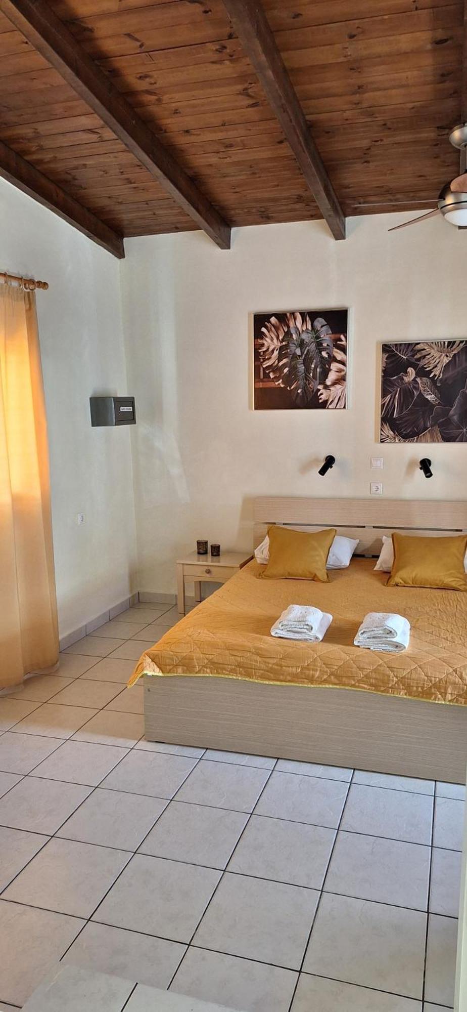 Nicolas & 3* Agia Marina (Crete)