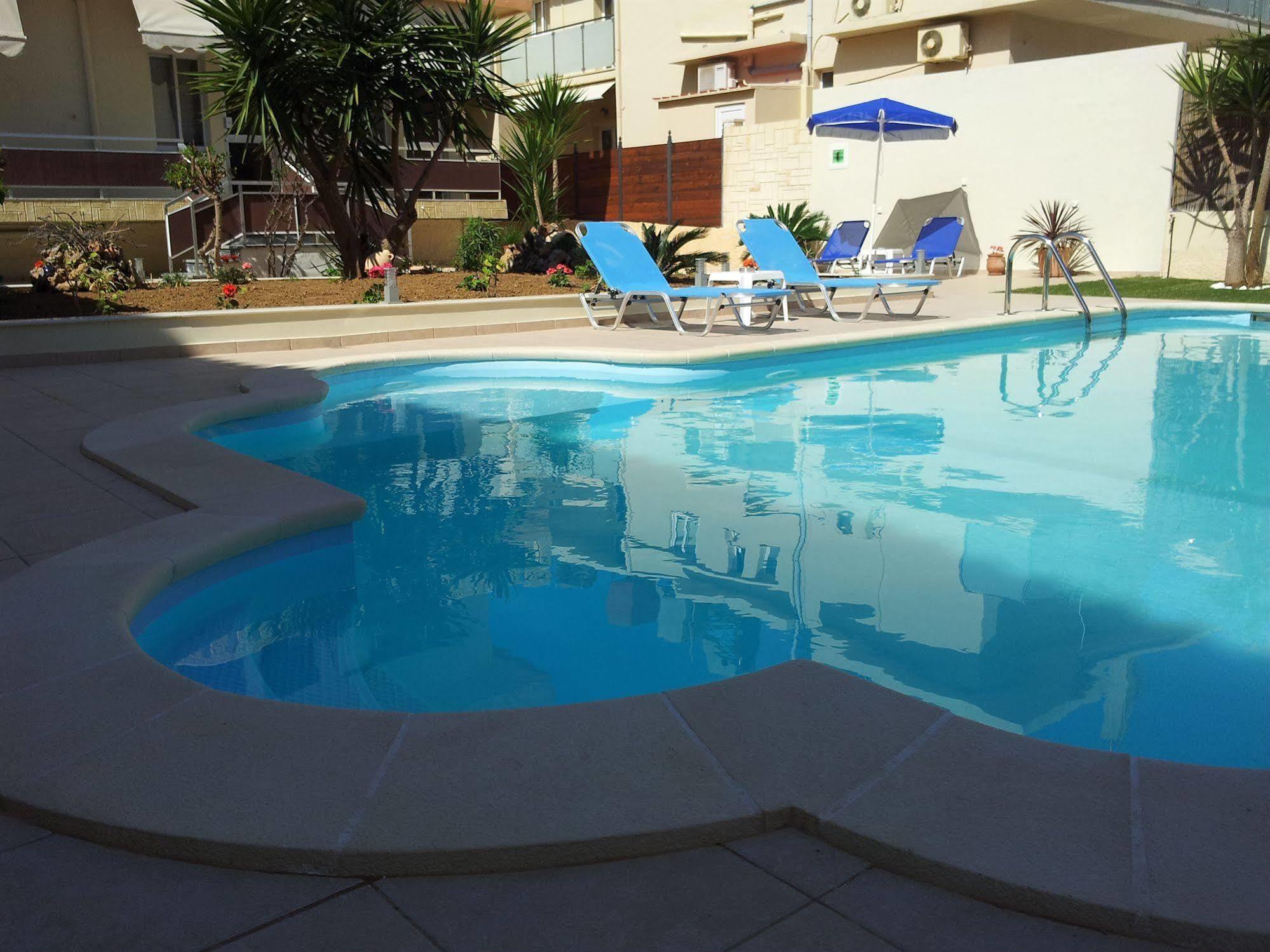 Nicolas & 3* Agia Marina (Crete)