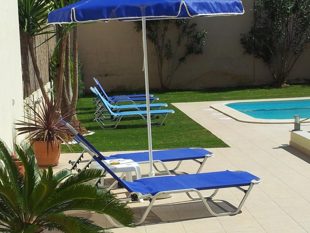 Aparthotel Nicolas & Agia Marina (Crete)